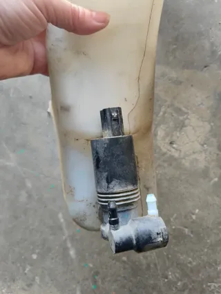 Botella limpiaparabrisas Ford Fiesta VI 1.25