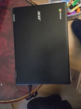 Acer Chromebook Spin 511 con custodia