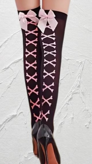 Medias Panty Sexy Negras con Lazo Rosa