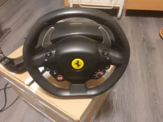Volante Thrustmaster Ferrari 488 GTB PS4/PS5