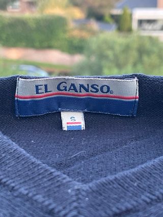 Jersey El Ganso cuello pico negro