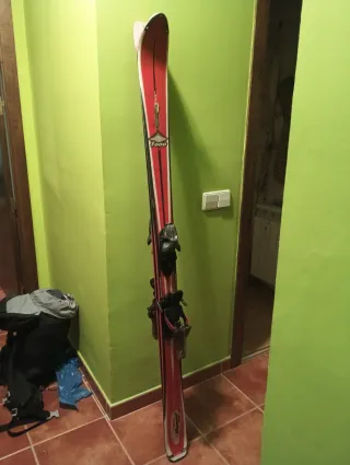 Esquís en buen estado