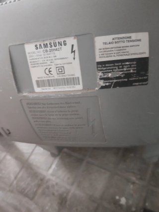 Televisor Samsung Plata
