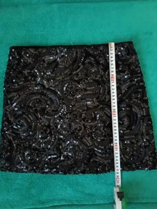 Falda Sweet Miss negra lentejuelas