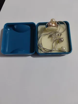 Conjunto collar y anillo perlas