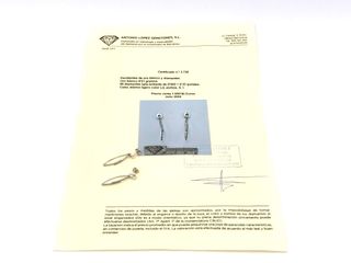 pendientes oro 18k con piedra con diamante