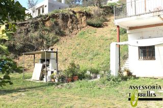 Chalet en venta en Torrelles de Llobregat