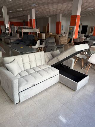 Sofá chaise longue de terciopelo