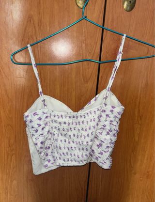 Blusa corta floral tirantes