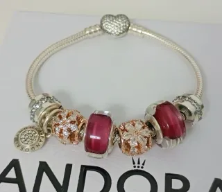 Charm Flor Circonitas Oro Rosa