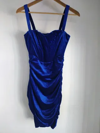 Vestido azul eléctrico fruncido glamour
