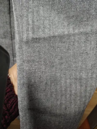 Pantalón gris de vestir nuevo