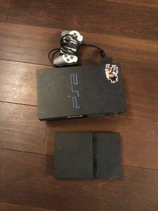 PlayStation 2 (PS2) Nera con Cavi e anche ps2 slim