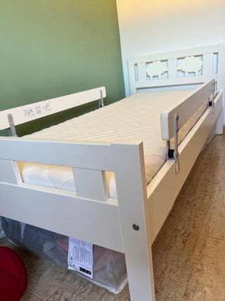 Cama infantil IKEA blanca