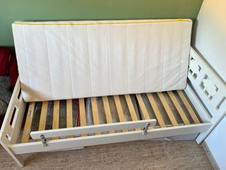 Cama infantil IKEA blanca