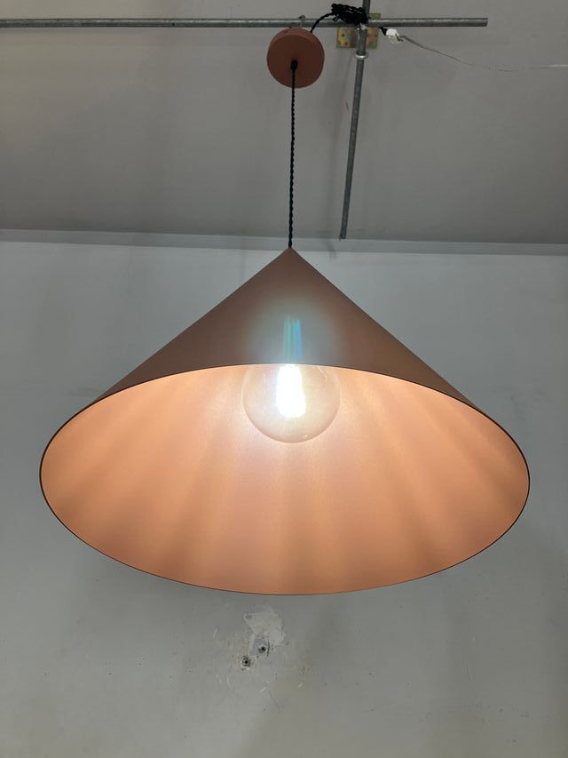 Lampadario conico metallo marrone