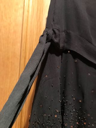 Falda Gasa en Marron con detalles de lentejuelas.