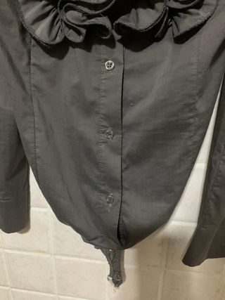 Camicia body nera elegante con rouches Lumina