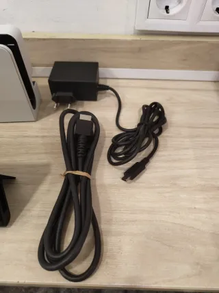 Nintendo Switch OLED Bianca