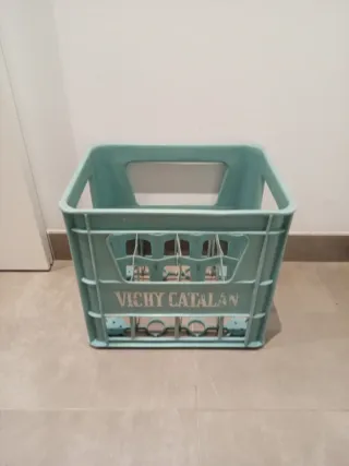 Caja de botellas Vichy Catalan