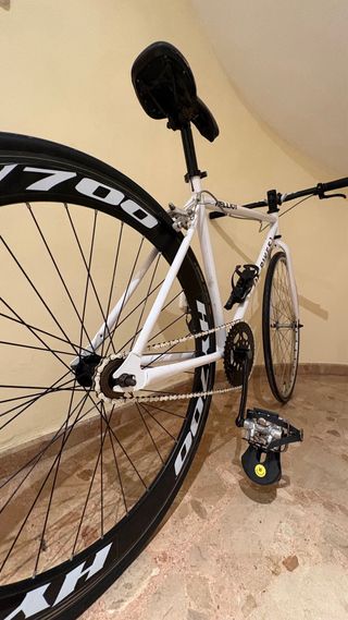 Bicicleta Fixie HELLIOT Blanca