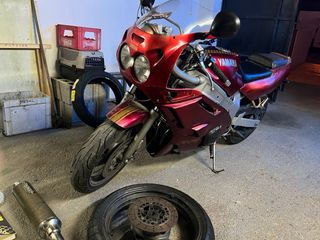 Yamaha FZR600 3HE Genesis