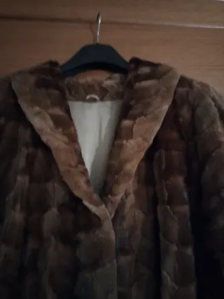 Pelliccia donna color miele