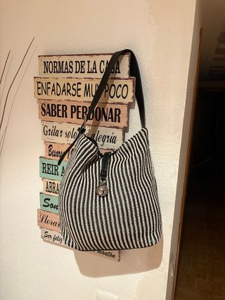 Bolso Parfois Rayas Blanco y Negro