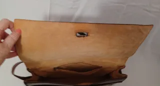 Borsa tracolla in cuoio