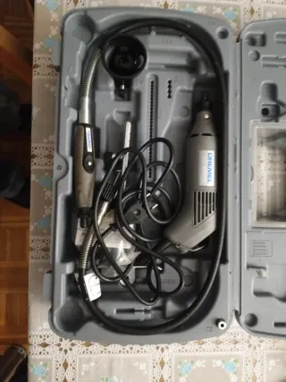 Dremel 400 Digital + Accesorios