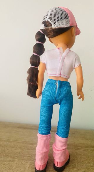 Muñeca Nancy con gorra y ropa