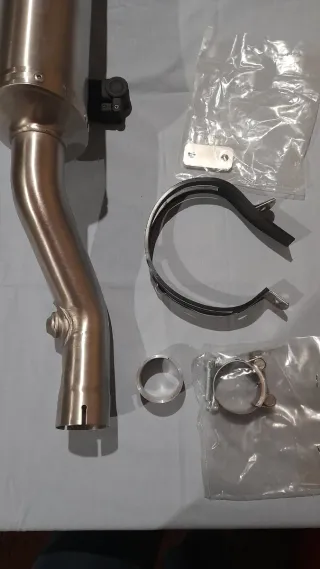 Silencioso Giannelli Titanio Yamaha TT 600