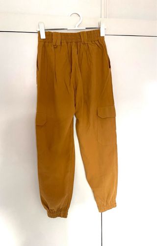 Pantalón cargo de mujer