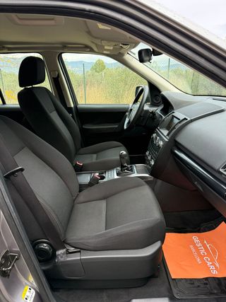 Land Rover Freelander 2013