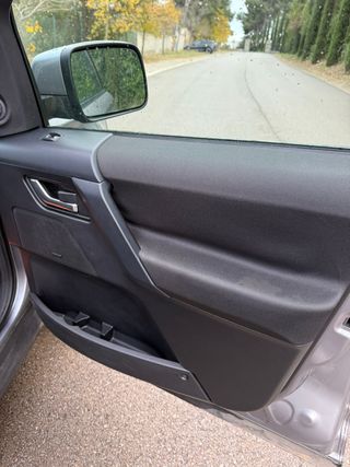 Land Rover Freelander 2013