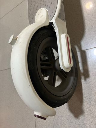Patinete Eléctrico Xiaomi Scooter Blanco + Casco