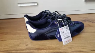 Zapatillas Stradivarius Azul Marino