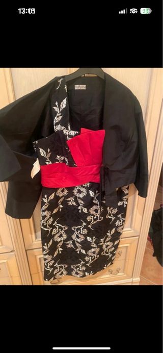 Conjunto Vestido y Chaqueta Elegante