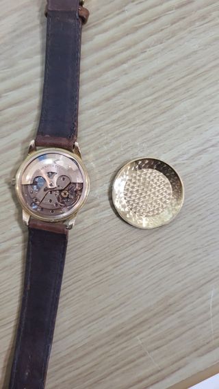 Reloj Omega de ORO.