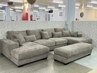 Nuevo sofa de alta gama rinconera + puff incluido