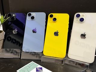 iPhone 14 256GB garantía regalo factura envío