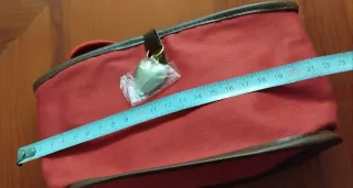 Neceser lona roja concolgante corazón