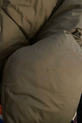 Plumífero Zara verde oliva largo