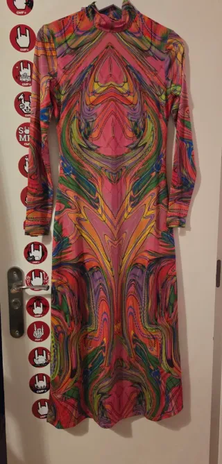 Vestido estampado psicodélico