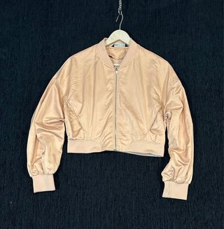 Chaqueta bomber Zara rosa coral oversize