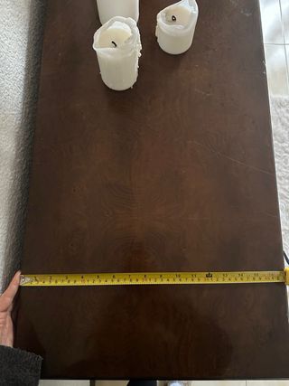 Cómoda antigua de madera maciza