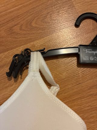 Sujetador Triumph 70E Blanco Nuevo SIN ESTRENAR