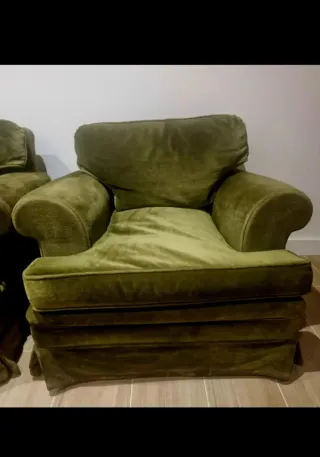 Poltrona vintage in velluto verde oliva