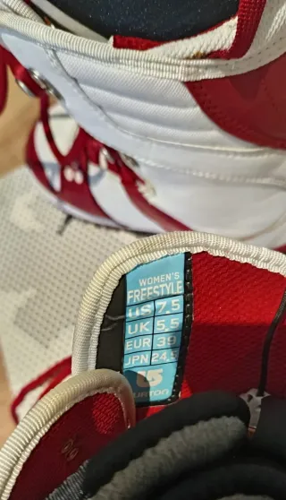 Botas Snowboard Burton, para mujer, número 39