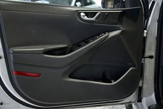 Hyundai IONIQ   1.6 GDI HEV Tecno DCT